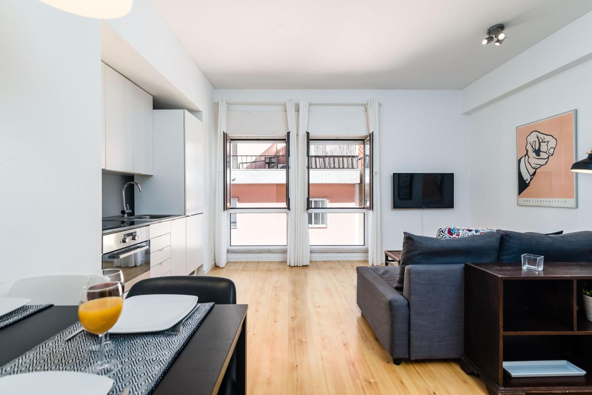 Go Native Lisbon - Principe Real Apartment Bagian luar foto