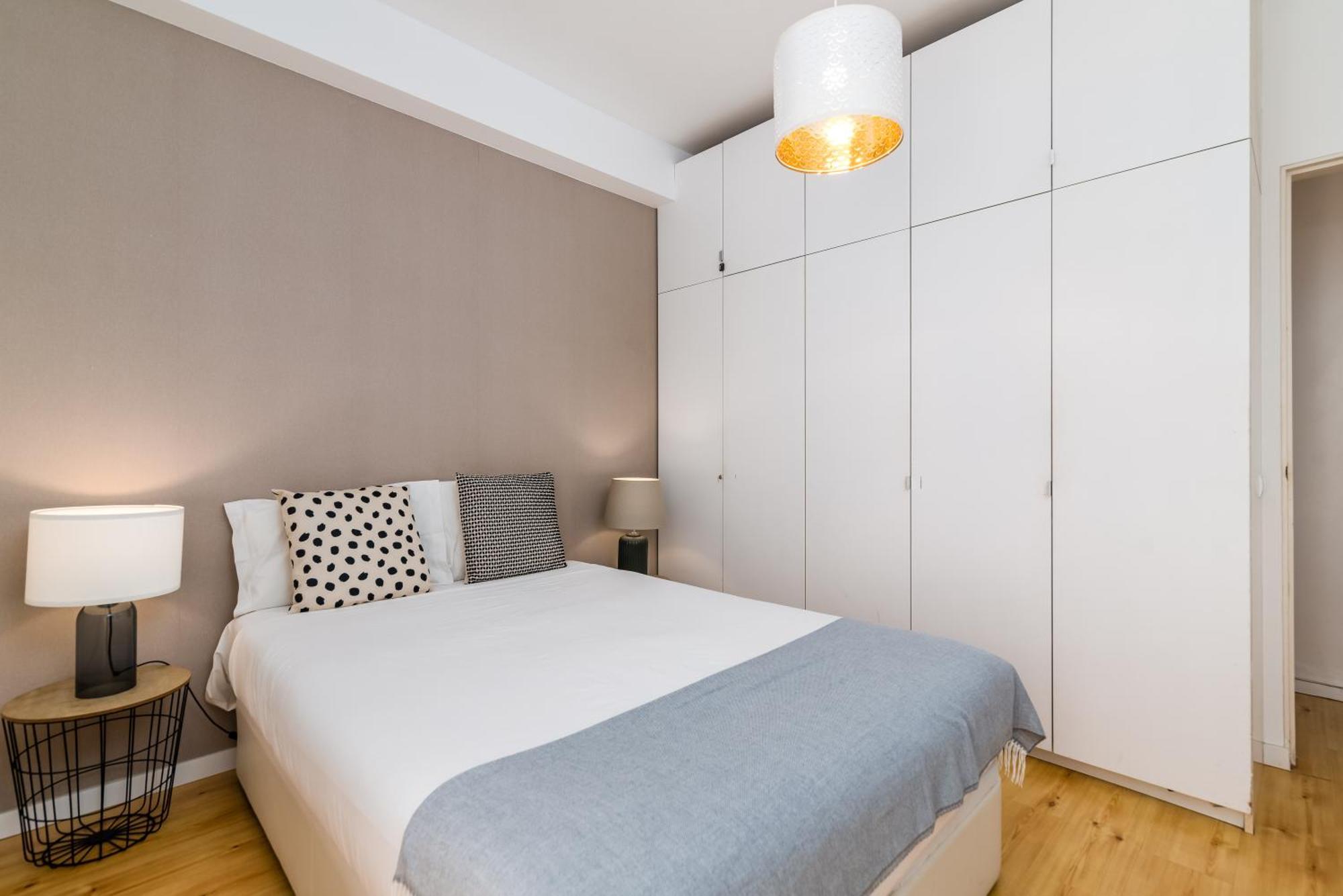 Go Native Lisbon - Principe Real Apartment Bagian luar foto