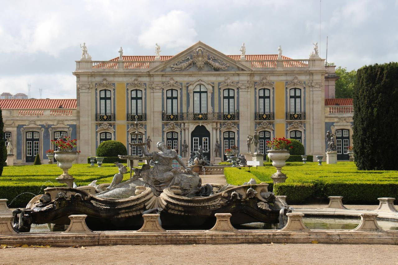 Go Native Lisbon - Principe Real Apartment Bagian luar foto
